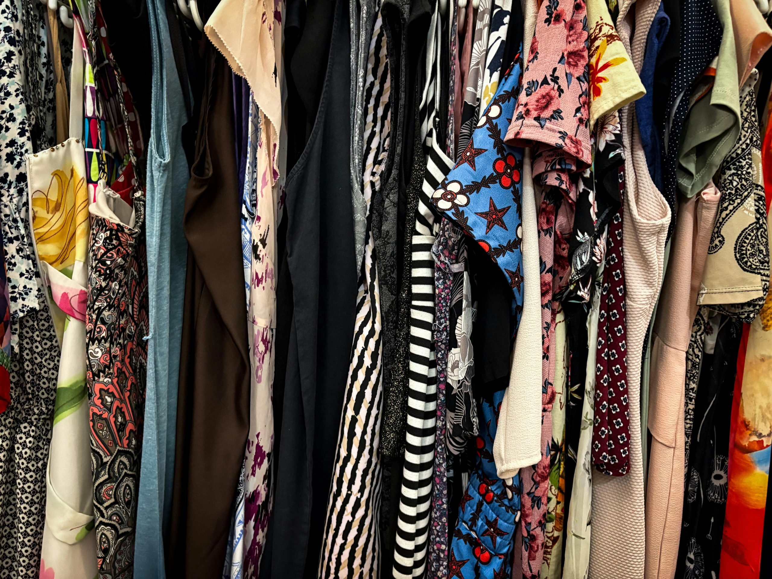 Navigating the World of Secondhand Shopping and Thrifting