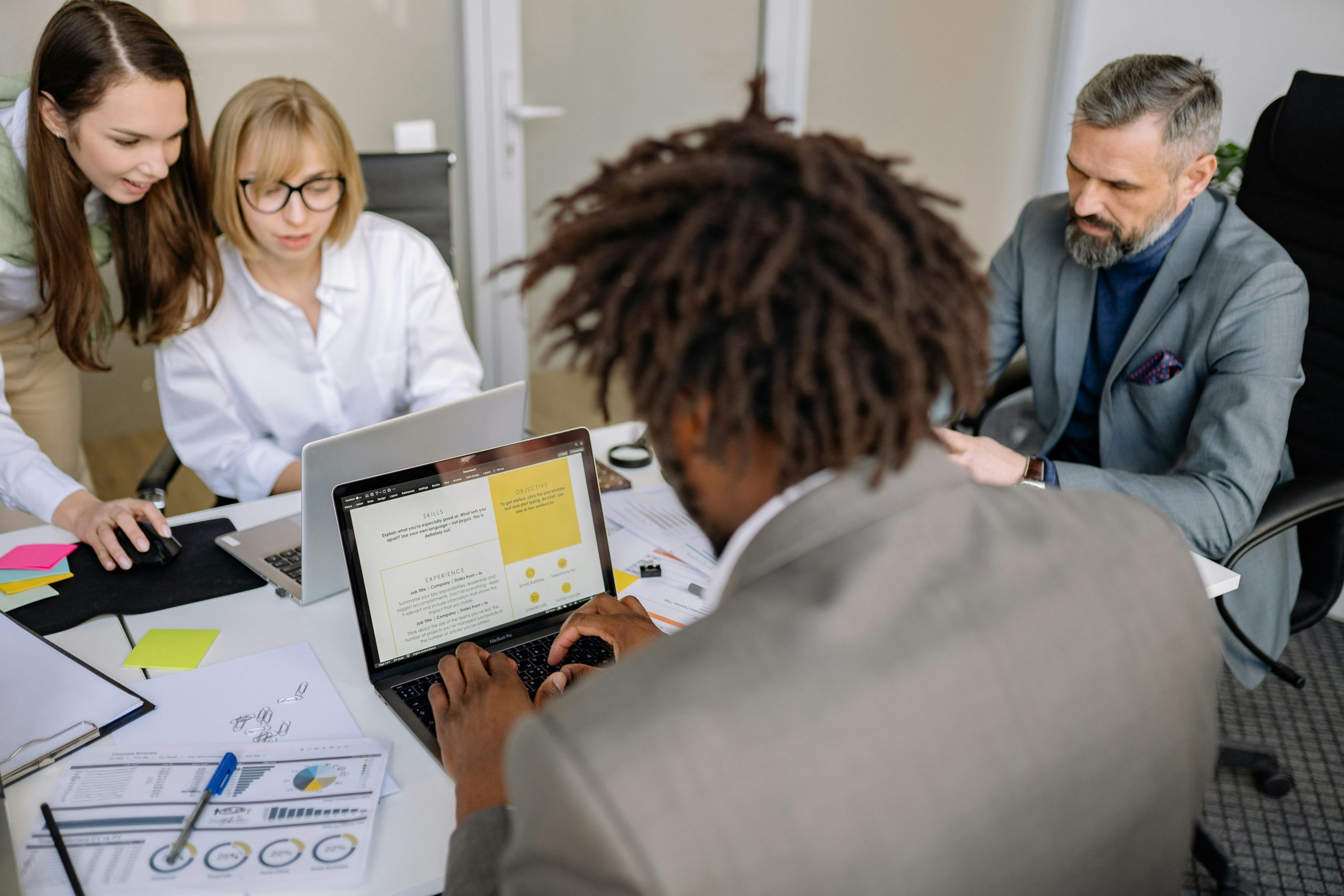 The Essential Skills You Need for a Leadership Position